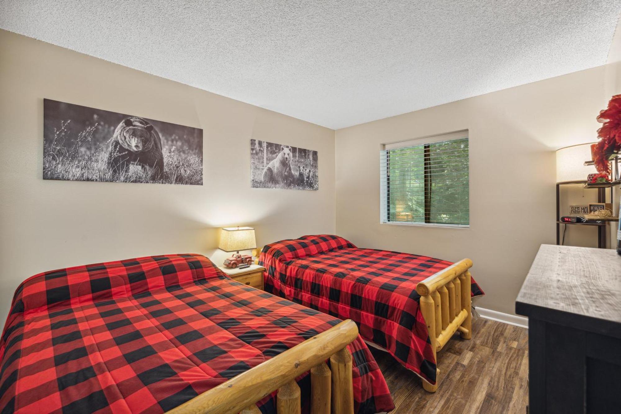 Obear Mountain Is A Newly Updated Condo In Chalet Village Of Gatlinburg! エクステリア 写真